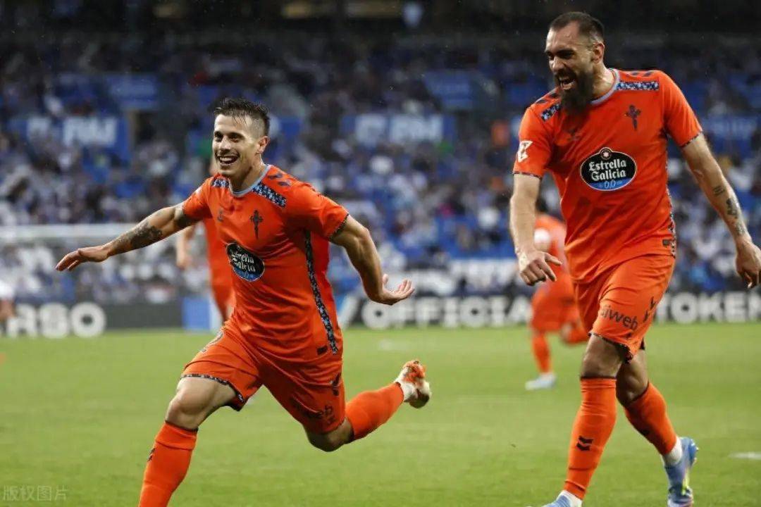 kaiyun-关于窗口期荷甲焦点战，阿贾克斯内部沟通，气氛紧张，赛季目标并未改变的信息